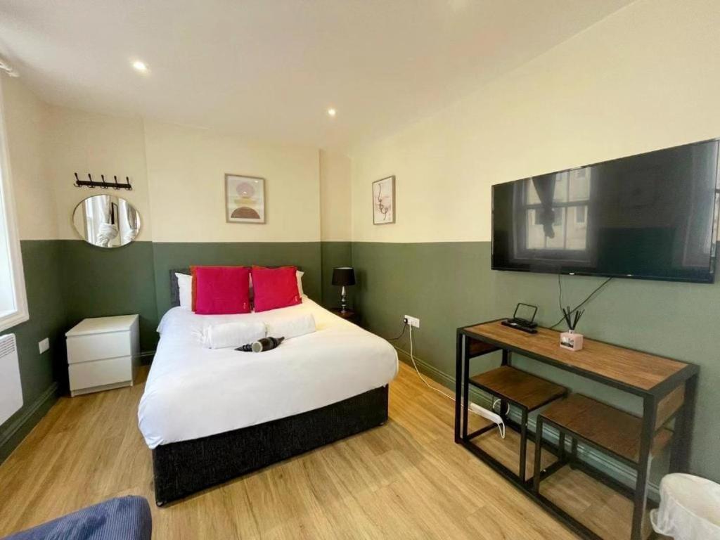 Apartment Bloomsaway Seafront Bn38bru03 *